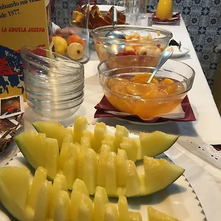 Bed & Breakfast Residencial Celeste 3*