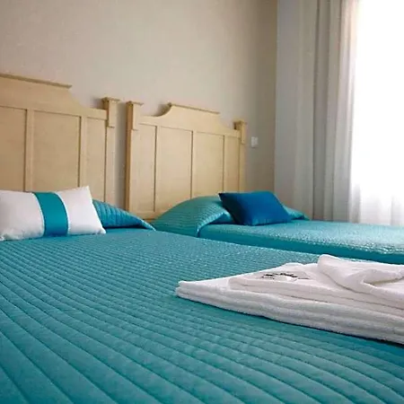 Residencial Celeste 3*