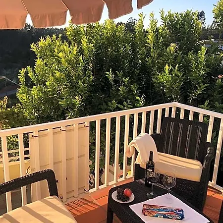 Bed & Breakfast Residencial Celeste Agueda