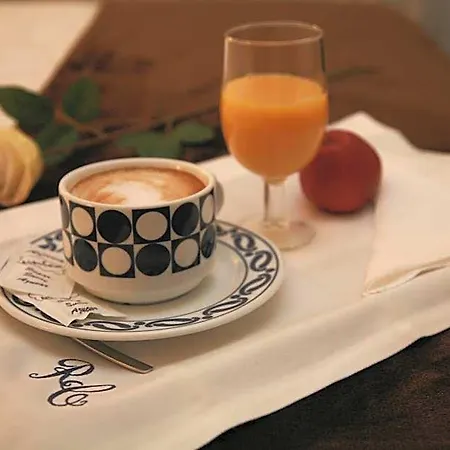 Bed & Breakfast Residencial Celeste