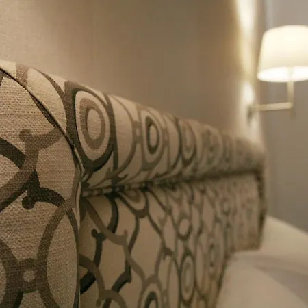 Bed & Breakfast Residencial Celeste 3*